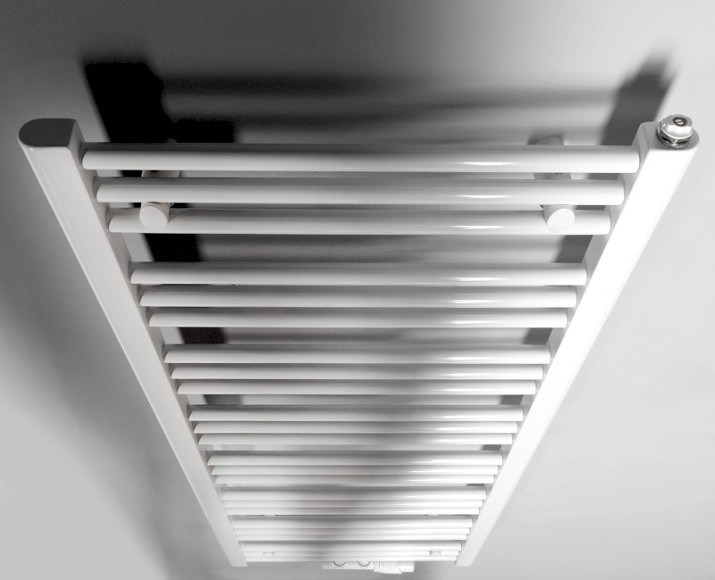 ALBRECHT otopné těleso 500x1250mm, středové připojení, bílá 600.114.4