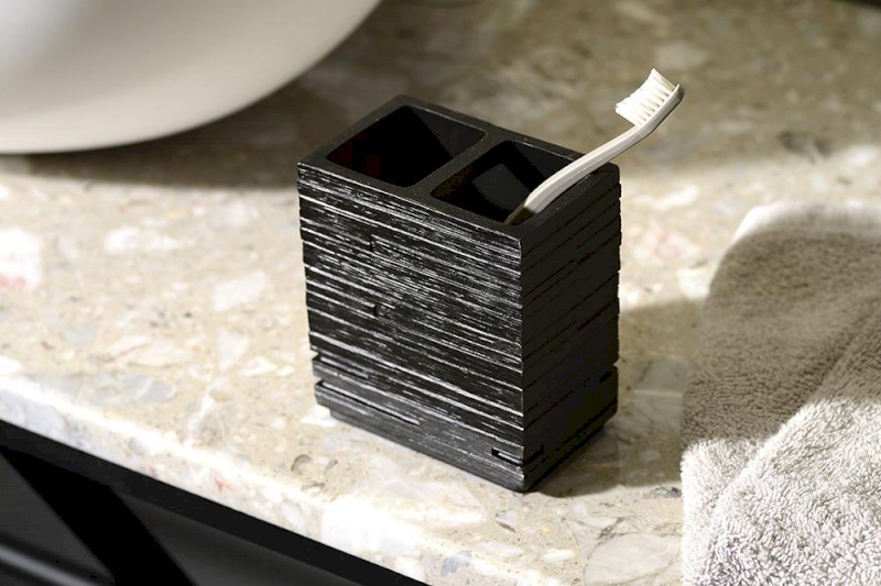 QUADROTTO držák kartáčků na postavení, černá QU9814