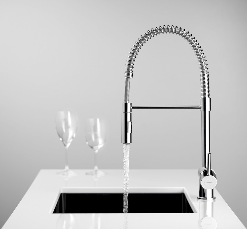 MOOVAN stojánková dřezová baterie se sprškou, chrom FF125