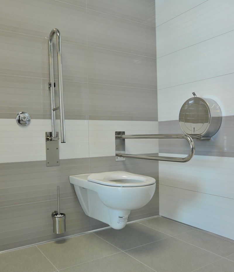 HANDICAP opěrné pevné madlo tvar U 813mm, nerez lesk XH540