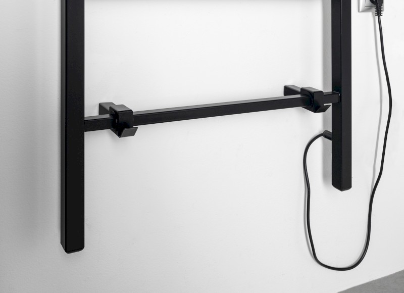 BARBO elektrický sušák ručníků, hranatý, 600x1600mm, 160 W, černá mat BB906