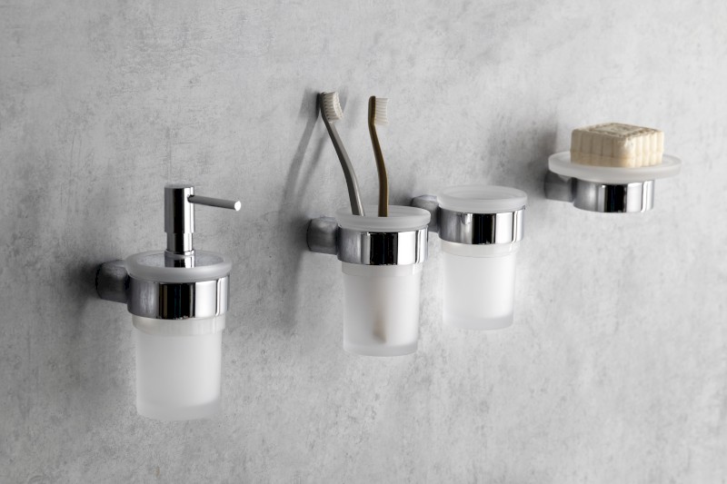 PIRENEI sklenka, mléčné sklo, chrom PI1013