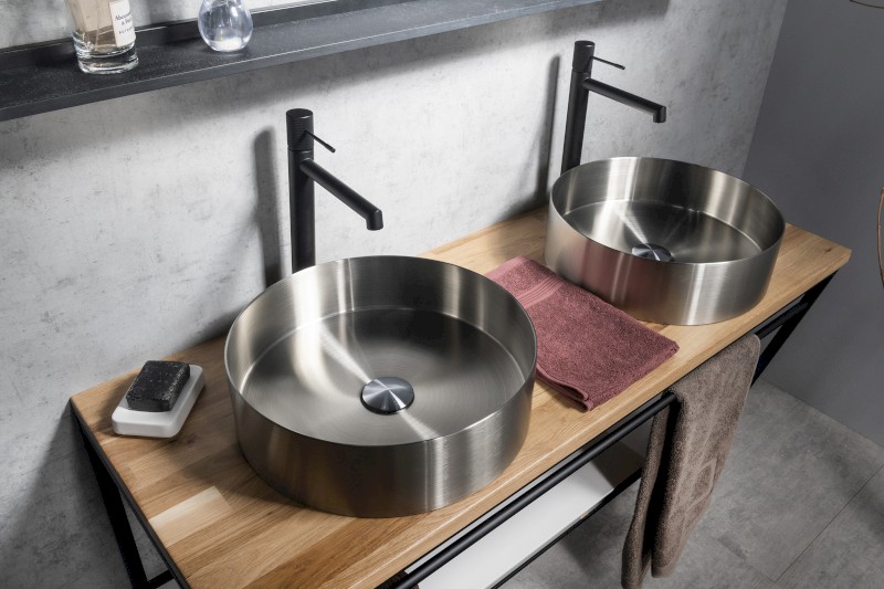 SOLARIS stojánková umyvadlová baterie vysoká, černá mat WD006B