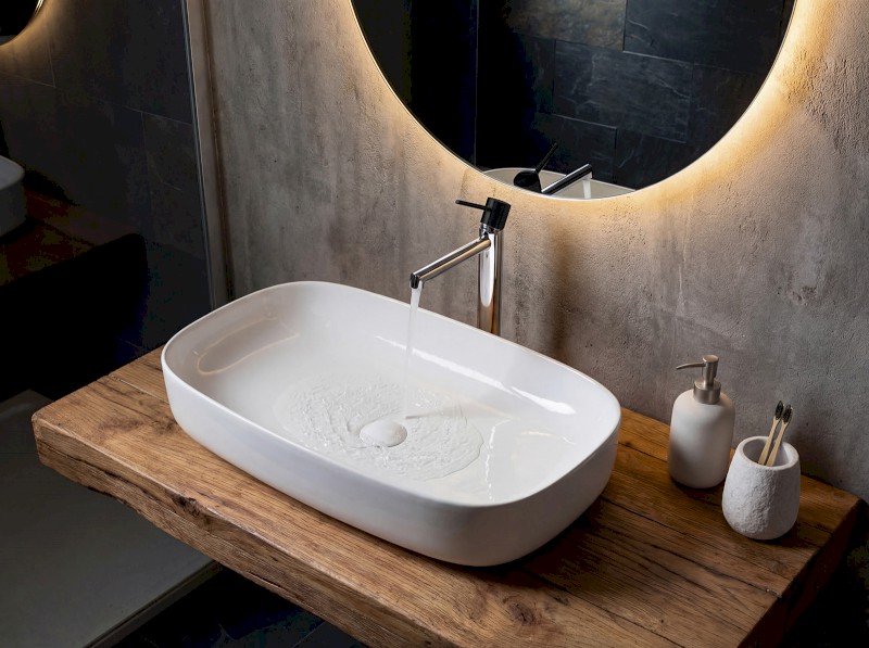 MATTEO keramické umyvadlo na desku 65x40cm, bílá 3064-KL